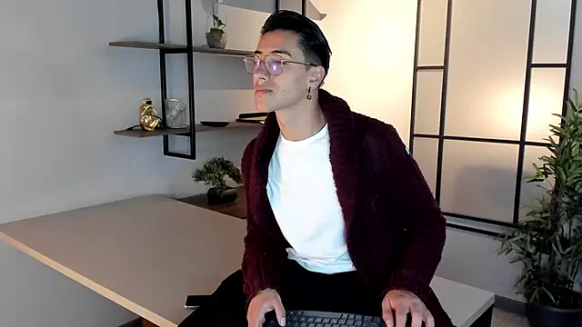 Andy Joy  online show from 9, 9, 2025