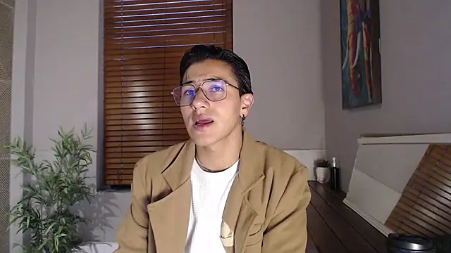 Andy Joy  online show from 27, 11, 2025