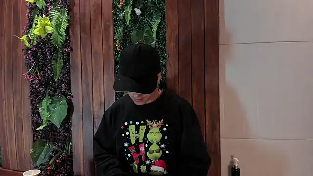 Andy Joy  online show from 4, 12, 2025