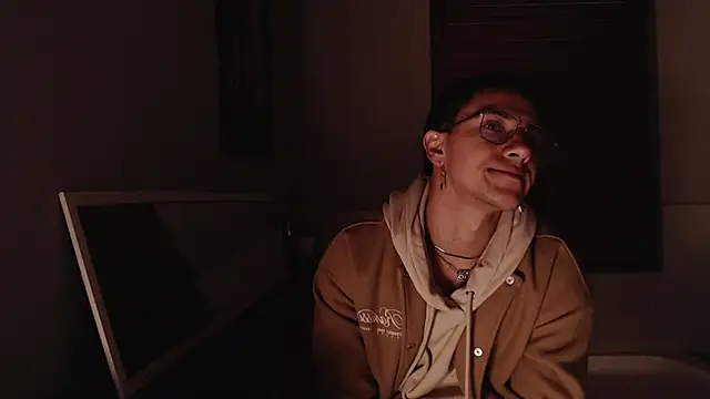 Andy Joy  online show from 15, 12, 2025