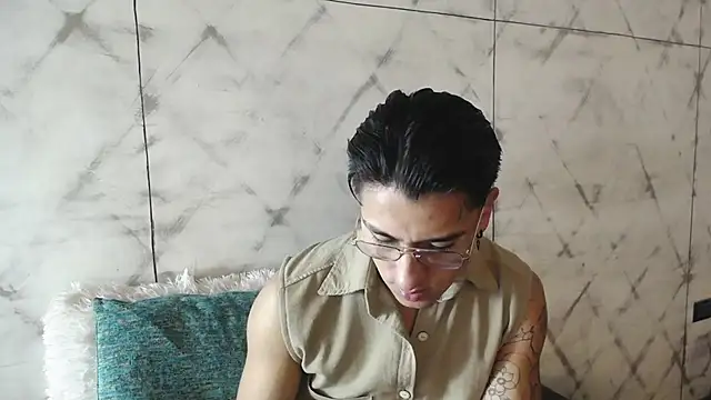 Andy Joy  online show from 30, 10, 2025