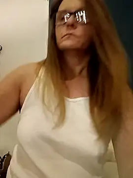 skyeb0787 online show from 29, 1, 2025