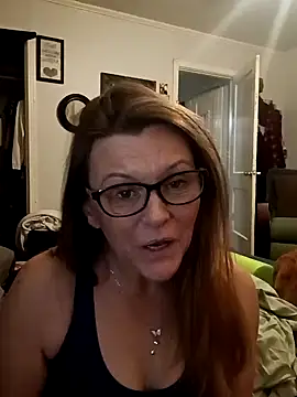 skyeb0787 online show from 3, 1, 2025