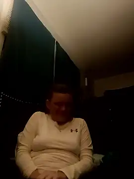 skyeb0787 online show from 3, 12, 2024