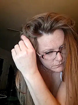 skyeb0787 online show from 15, 2, 2026