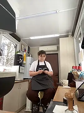 cinnabon  online show from 18, 2, 2025