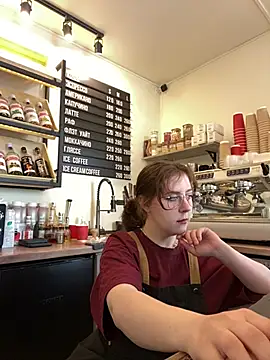 cinnabon  online show from 18, 5, 2026