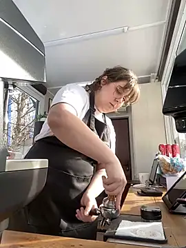 cinnabon  online show from 12, 2, 2025