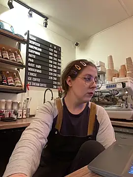 cinnabon  online show from 20, 12, 2025