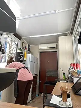 cinnabon  online show from 24, 2, 2025