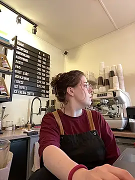 cinnabon  online show from 21, 3, 2026