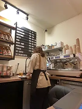 cinnabon  online show from 30, 11, 2025