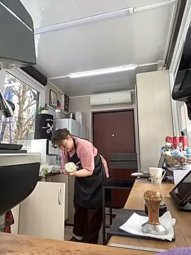 cinnabon  online show from 16, 2, 2025