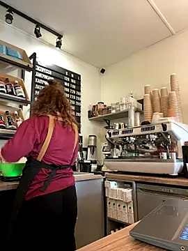 cinnabon  online show from 25, 9, 2025