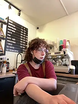 cinnabon  online show from 8, 4, 2026