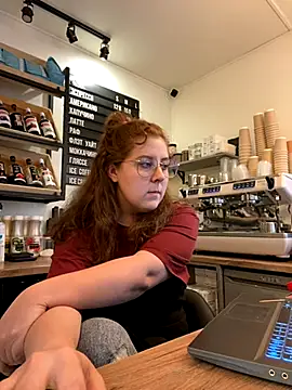 cinnabon  online show from 19, 9, 2025