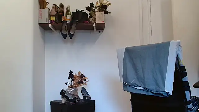 xTALLSEXYBUMx online show from 2, 11, 2025