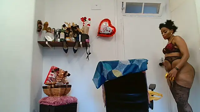 xTALLSEXYBUMx online show from 13, 3, 2026