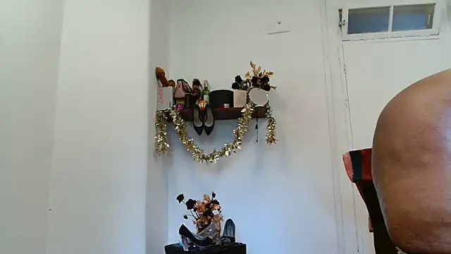 xTALLSEXYBUMx online show from 1, 12, 2025