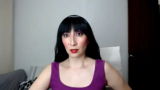 Laura-pervert online show from 7, 6, 2026