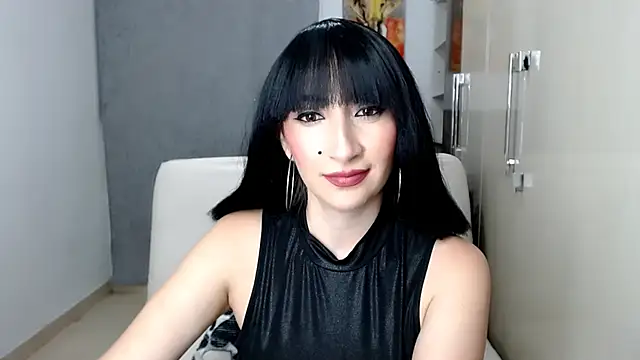 Laura-pervert online show from 15, 11, 2025