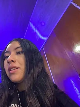 emily 22x online show from 22, 9, 2025