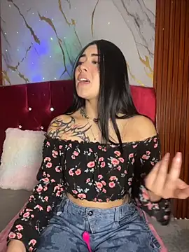 emily 22x online show from 3, 11, 2025