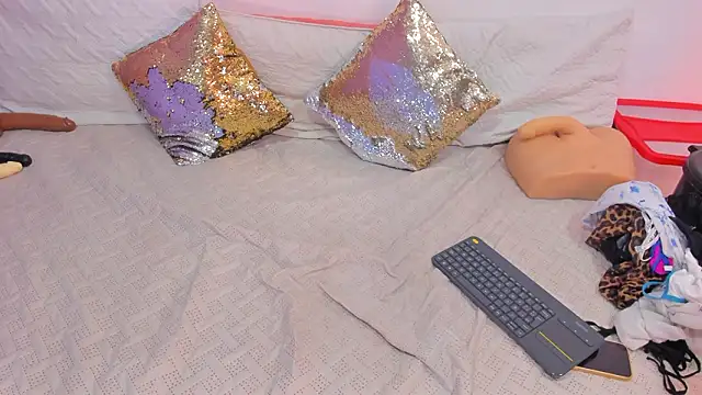 cookplleaser online show from 11, 2, 2026