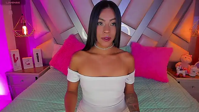 Amber villalobos  online show from 17, 1, 2026