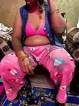 Tameesh sexy mistress online show from 11, 1, 2026