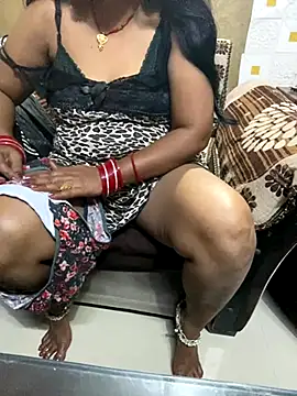 Tameesh sexy mistress online show from 28, 10, 2025