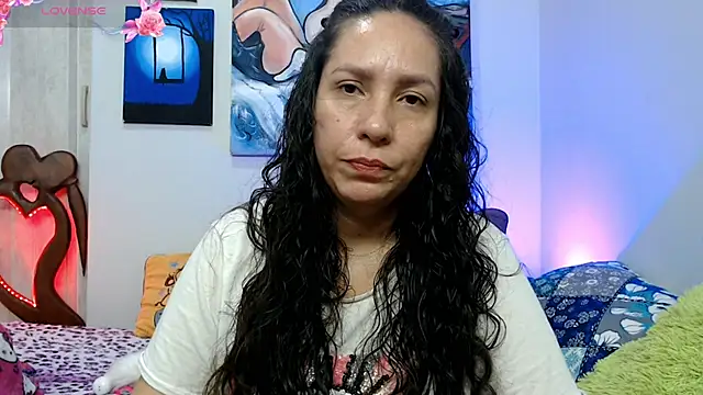 Snapshot of naihroby chatting on 1, 12, 2025 naihroby online show from 1, 12, 2025