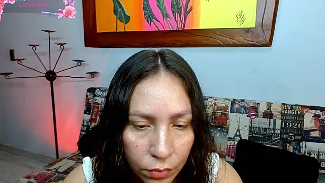 Snapshot of naihroby chatting on 27, 9, 2025 naihroby online show from 27, 9, 2025