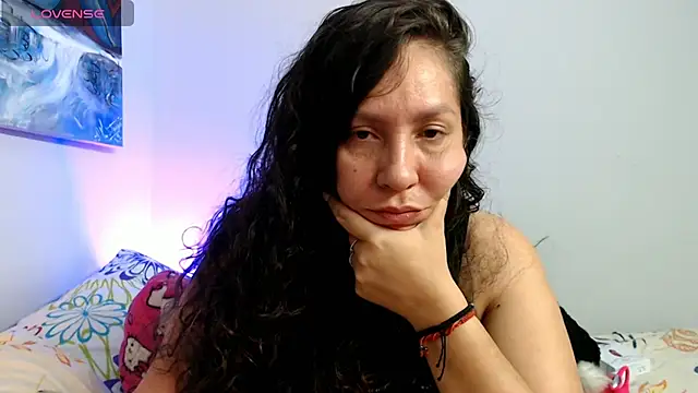 Snapshot of naihroby chatting on 23, 10, 2025 naihroby online show from 23, 10, 2025