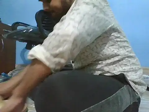 Ishan003 online show from 10, 11, 2025