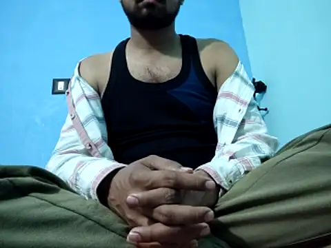 Ishan003 online show from 4, 3, 2026