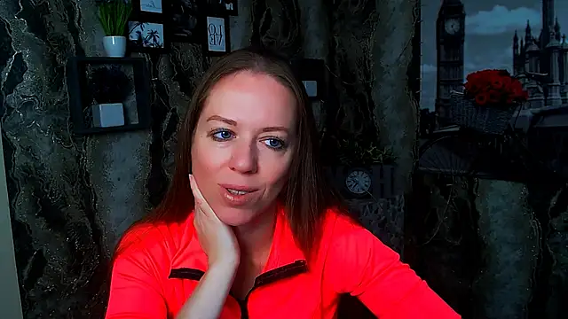 GloriaSi  online show from 4, 10, 2025