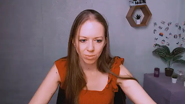 GloriaSi  online show from 8, 10, 2025