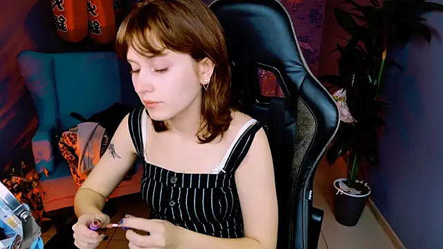 LolaAsmus online show from 11, 10, 2025