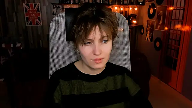 Snapshot of LolaAsmus chatting on 13, 2, 2026 LolaAsmus online show from 13, 2, 2026