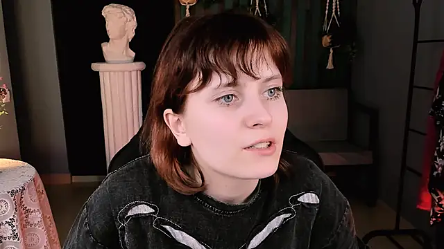 LolaAsmus online show from 18, 3, 2025