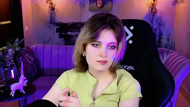 LolaAsmus online show from 25, 2, 2025