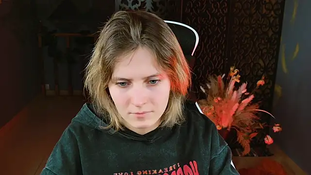 LolaAsmus online show from 18, 2, 2025