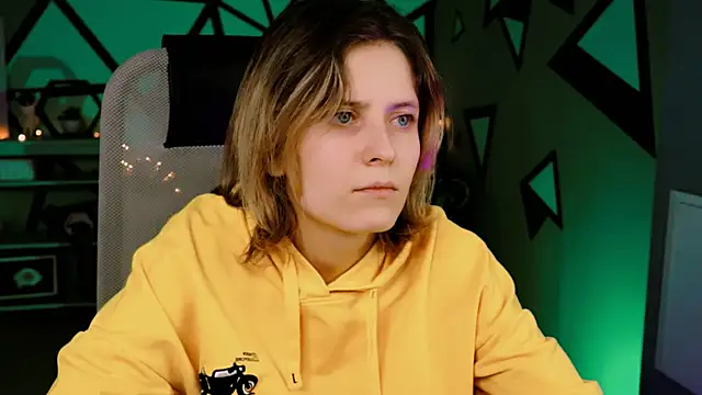 LolaAsmus online show from 28, 2, 2025