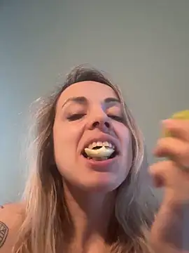 Annelibre online show from 22, 11, 2025