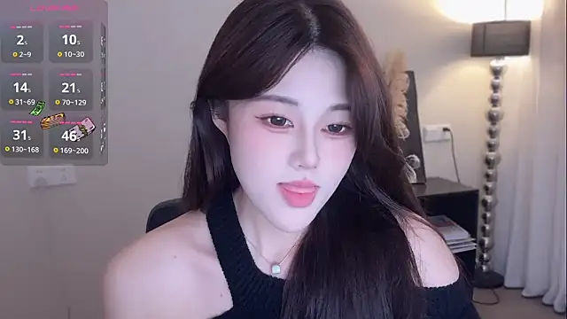 Strawberrybabyy1 online show from 15, 11, 2025