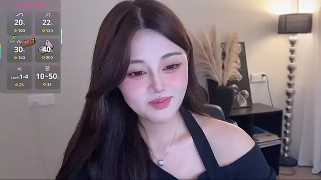 Strawberrybabyy1 online show from 7, 11, 2025