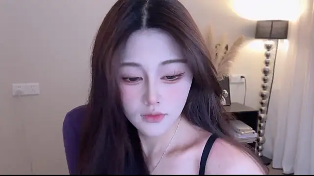 Strawberrybabyy1 online show from 9, 1, 2026