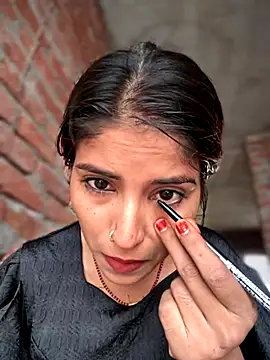 DiyAsingHh online show from 6, 11, 2025