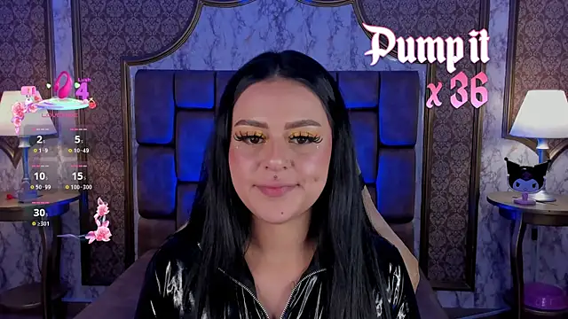 Snapshot of SoffiQueen chatting on 9, 9, 2025 SoffiQueen online show from 9, 9, 2025